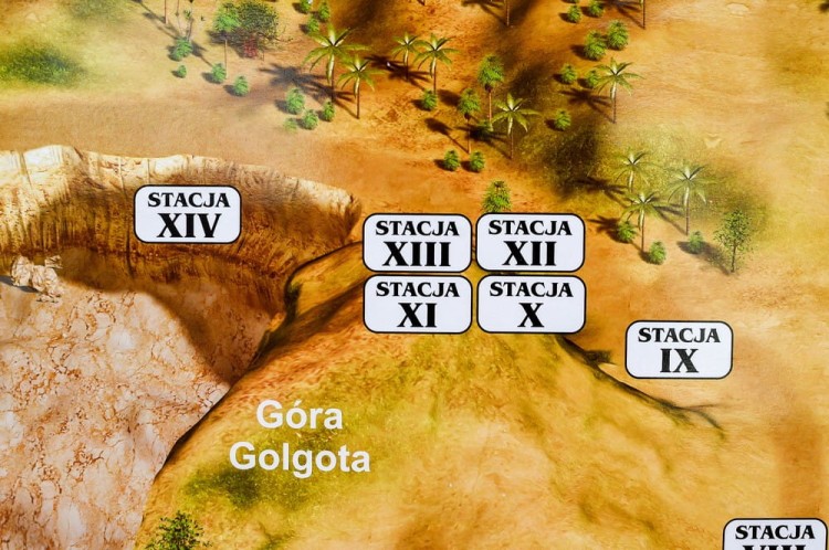 Droga Krzyżowa Jezusa na Golgotę Piętka (2) a.jpg