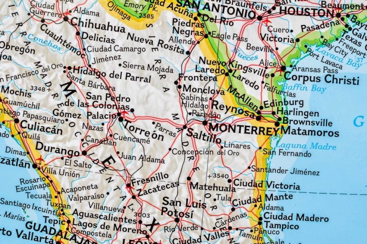 Ameryka Północna 1:8 950 000. Mapa ścienna polityczna. Wydawnictwo: National Geographic. Fragment 4