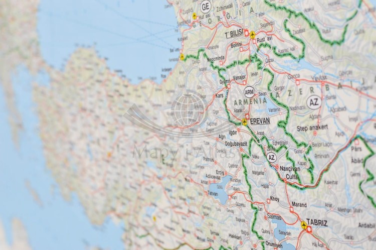 Europa 1:5 500 000. Mapa ścienna kolejowa, promy. Wydawnictwo: Freytag & Berndt. Fragment 5