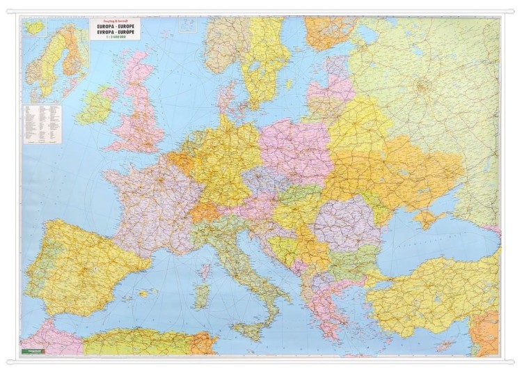 Europa 1:2 600 000. Mapa ścienna polityczno-drogowa