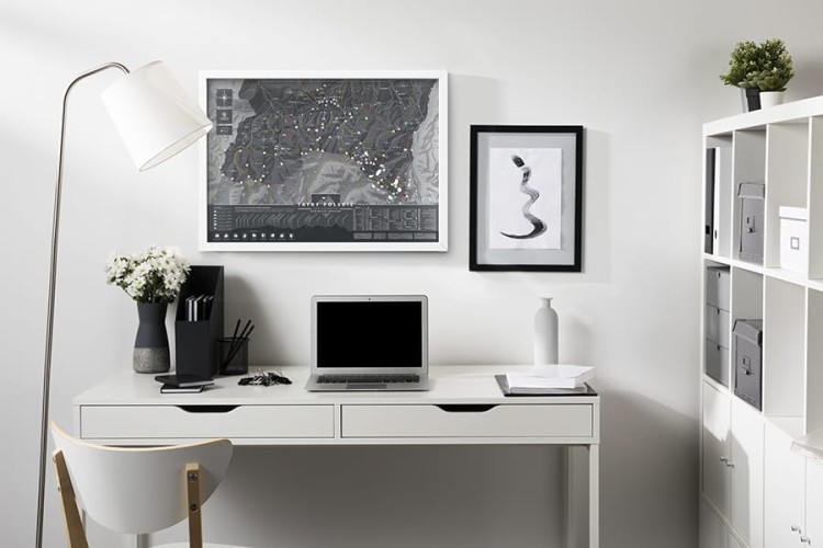 Tatry Polskie. Mapa zdrapka VIP. Wersja czarna. Przykład oprawy i aranżacji 2