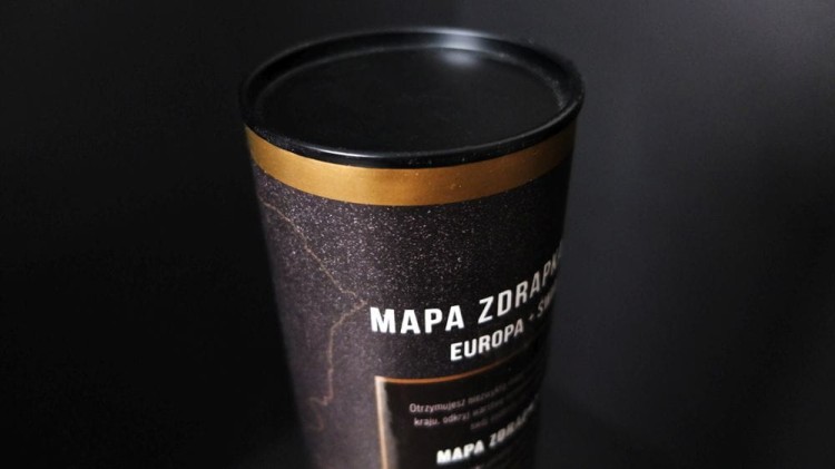 Świat + Europa. Mapa zdrapka VIP. Tuba