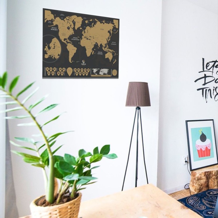 Świat + Europa. Mapa zdrapka VIP. Przykład oprawy i aranżacji 2