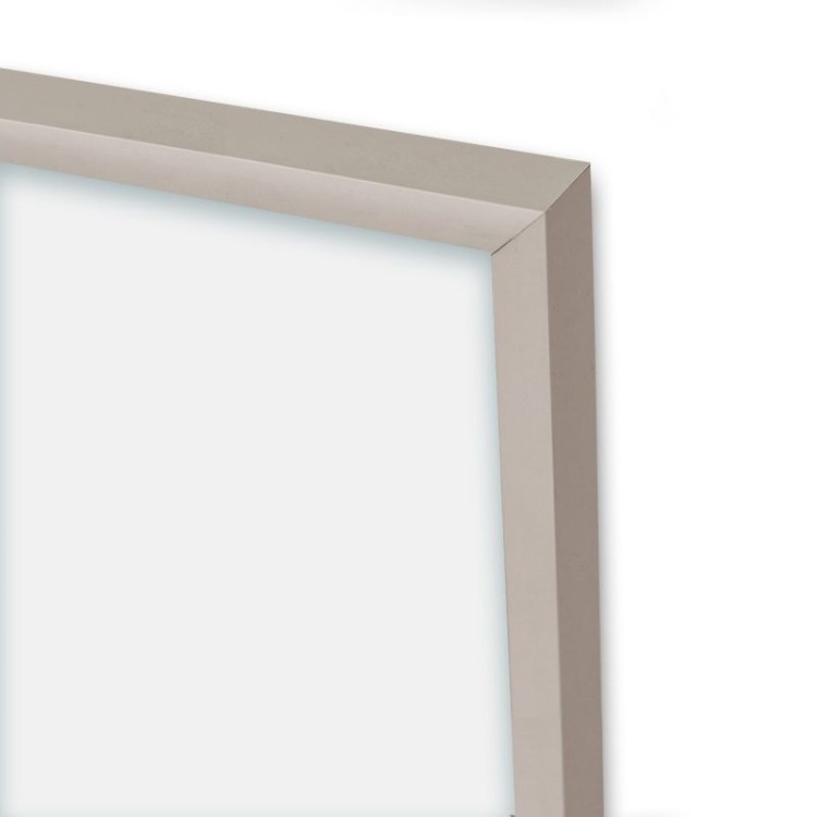 rama aluminiowa srebrna