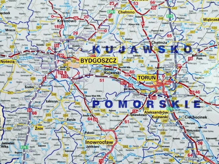 Polska 1:300 000. Mapa ścienna administracyjno-drogowa wydawnictwa Jokart. Fragment 3