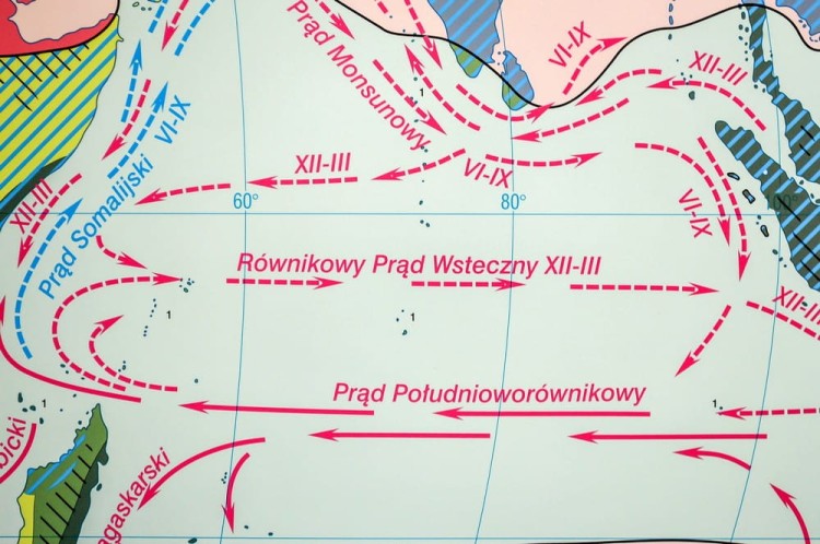 Świat elementy klimatu, strefy klimatyczne 2 a (8).jpg