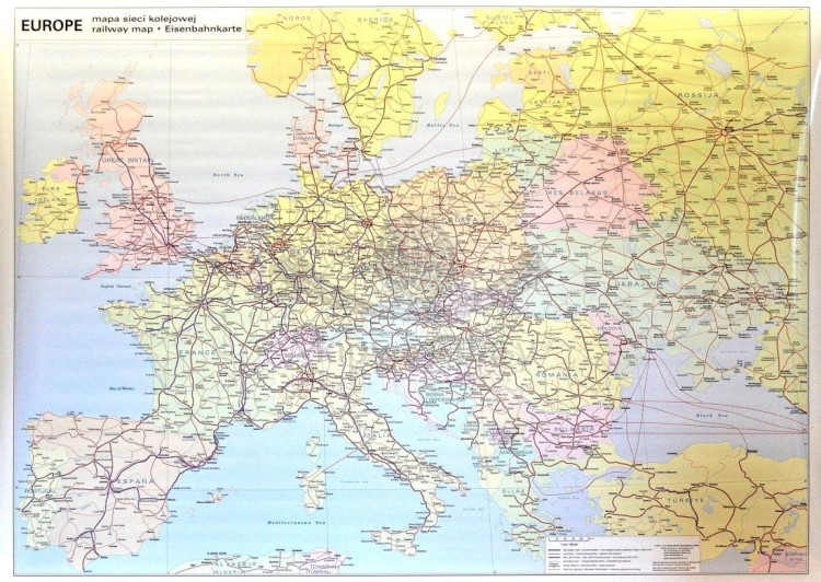 Polska i Europa. Mapa ścienna kolejowa, dwustronna. 107 x 70 cm. Strona 2