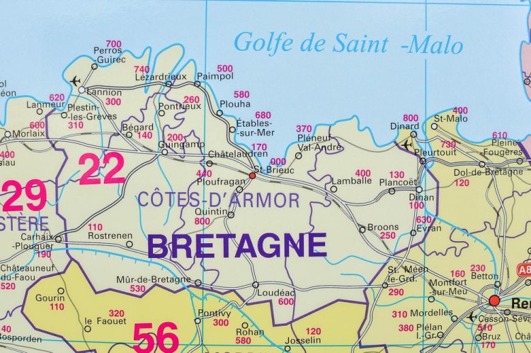 Francja 1:1 000 000. Mapa ścienna administracyjna z kodami pocztowymi. Wydawnictwo: Stiefel. Fragment 6