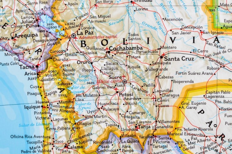 Ameryka Południowa. Mapa polityczna w ramie drewnianej. Wydawnictwo: National Geographic. Fragment 4
