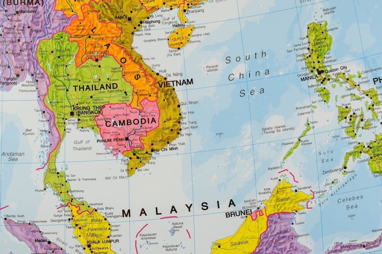 Azja 1:11 000 000. Mapa polityczna w wersji do wpinania. Fragment 7