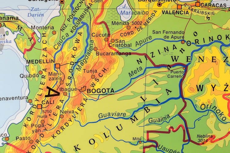 Ameryka Południowa hipsometryczna fragment NE a (9).jpg