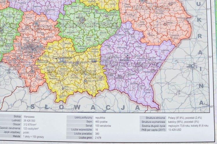 Polska. Mapa fizyczna i administracyjna. Podkładka na biurko. Fragment 1