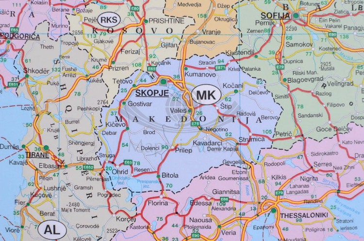 Europa 1:3 500 000. Mapa ścienna polityczno-drogowa. Fragment 2