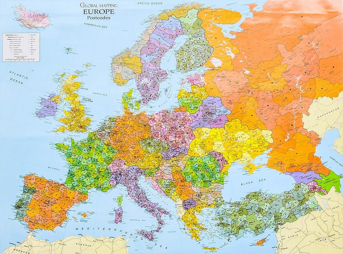 Europa 1:4 250 000. Mapa ścienna. Kody pocztowe