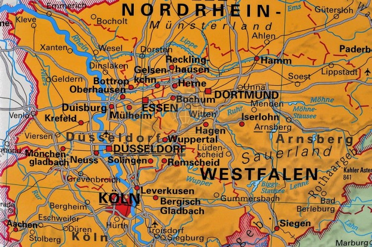 Niemcy 1:1 000 000. Mapa ścienna administracyjna. Fragment 3