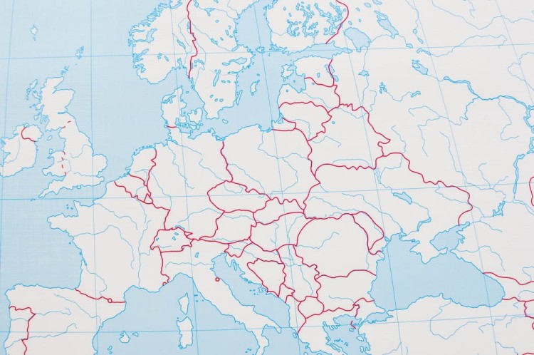 Świat 1:26 000 000. Dwustronna mapa ścienna wydawnictwa Meridian. Konturowa (do ćwiczeń). Fragment 1