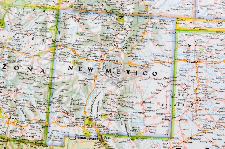 USA 1:4 561 000. Mapa polityczna w wersji magnetycznej. Wydawnictwo: National Geographic. Fragment 3