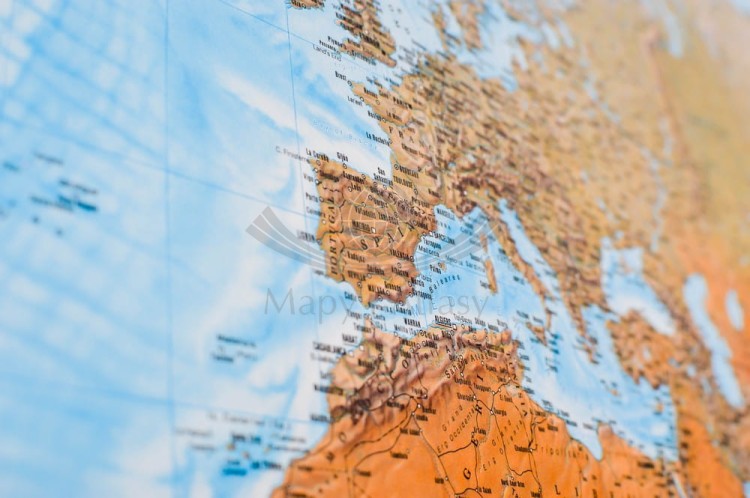 Świat 1:35 000 000. Mapa ścienna fizyczna wydawnictwa Freytag & Berndt. Fragment 5