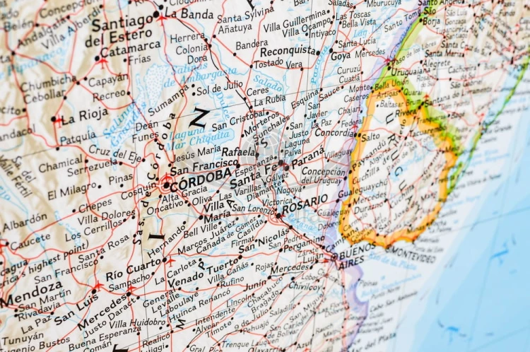 Ameryka Południowa. Mapa polityczna w wersji magnetycznej. Wydawnictwo: National Geographic. Fragment 11