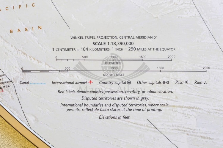 Świat 1:18 390 000. Mapa ścienna polityczna, ekskluzywna. Wydawnictwo: National Geographic. Fragment 8