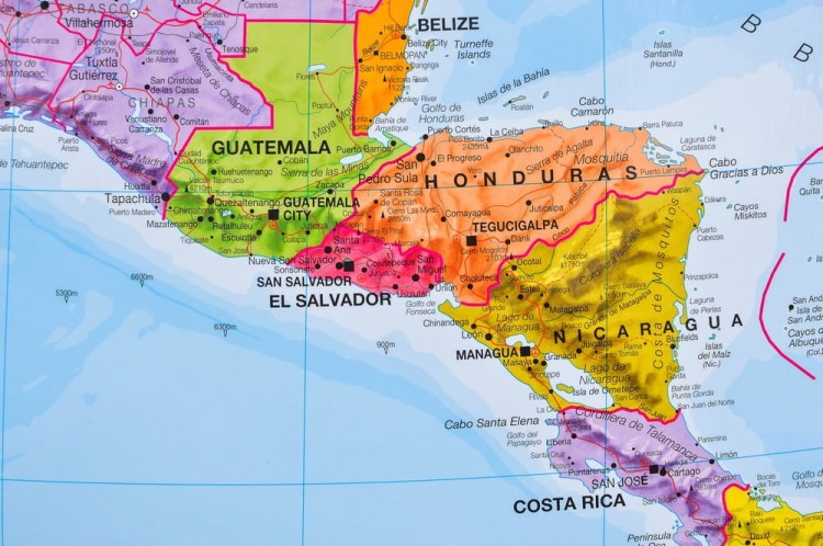 Ameryka Północna 1:7 000 000. Mapa ścienna polityczna wydawnictwa Maps International. Fragment 8