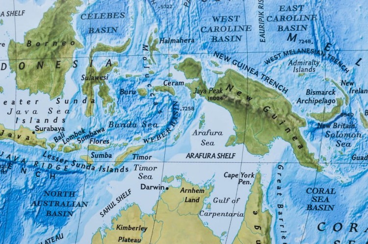 Świat 1:19 463 000. Mapa ścienna fizyczna wydawnictwa National Geographic. Fragment 2